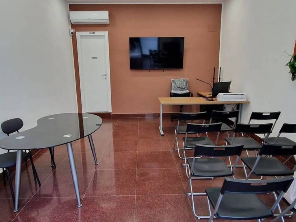 negozio in vendita a Messina