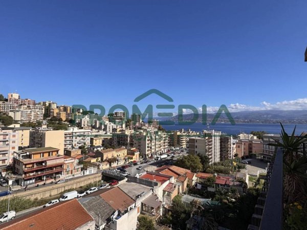 appartamento in vendita a Messina in zona Santissima Annunziata