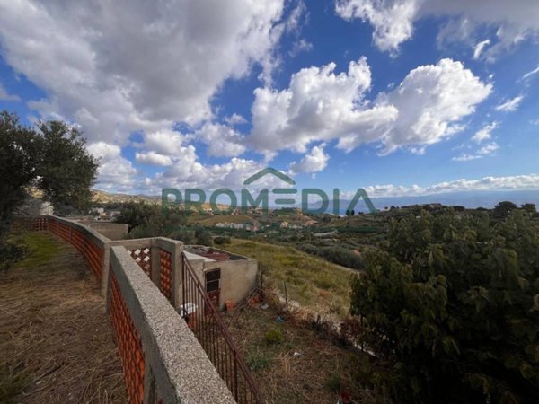 appartamento in vendita a Messina in zona Larderia