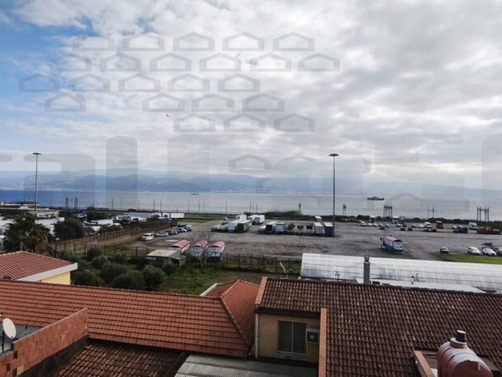 appartamento in vendita a Messina in zona Pistunina