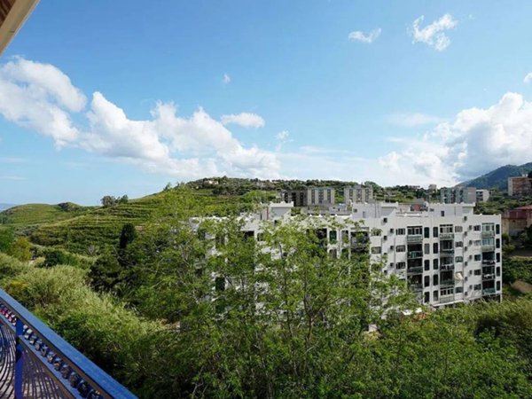 appartamento in vendita a Messina in zona Camaro