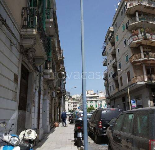 negozio in vendita a Messina