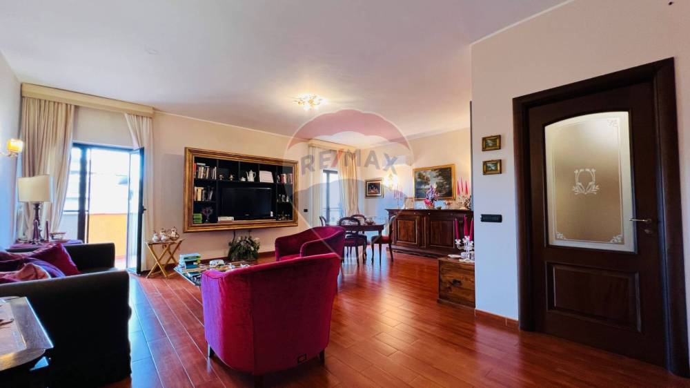 appartamento in vendita a Messina in zona Santa Lucia