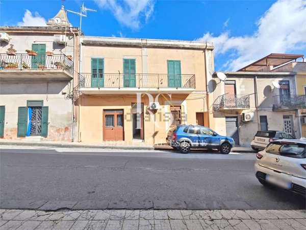 casa indipendente in vendita a Messina in zona Bordonaro