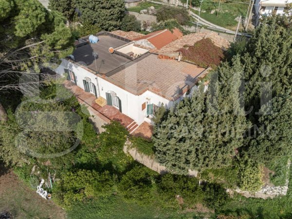 casale in vendita a Messina in zona Larderia