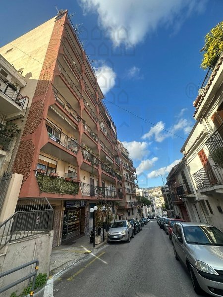 appartamento in vendita a Messina in zona Centro Storico
