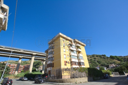 appartamento in vendita a Messina in zona Gazzi