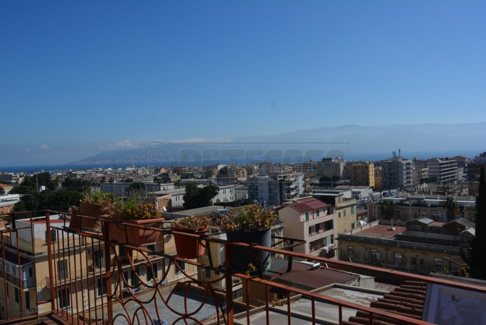 casa indipendente in vendita a Messina in zona Camaro