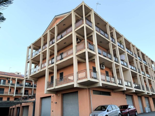 appartamento in vendita a Messina in zona Gazzi