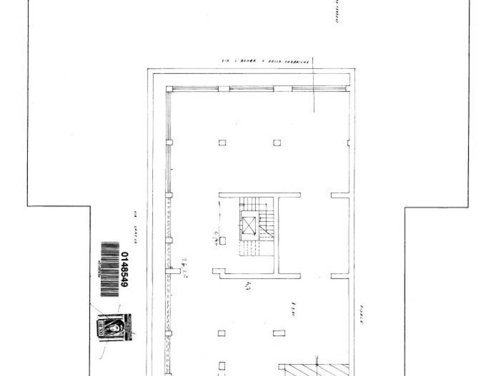 locale commerciale in vendita a Messina