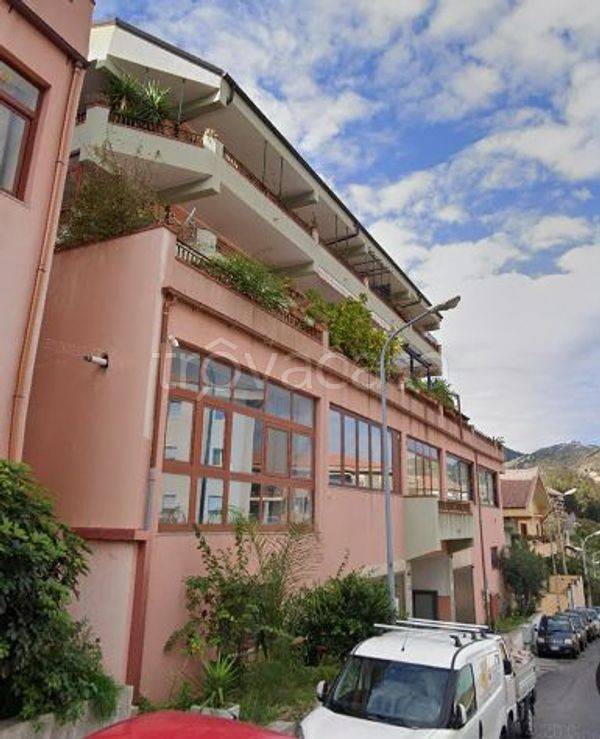 appartamento in vendita a Messina in zona Camaro