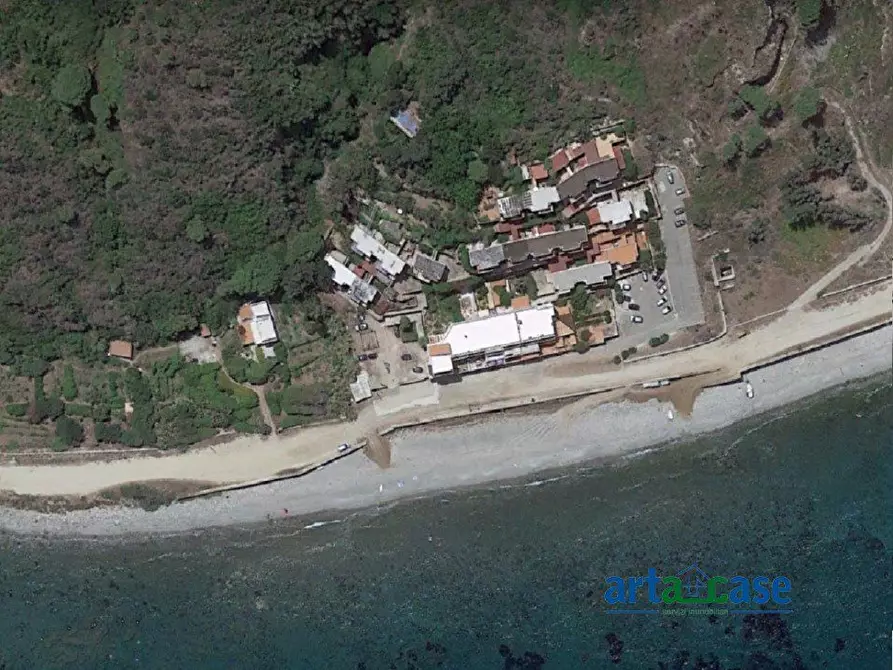 appartamento in vendita a Messina in zona Acqualadroni