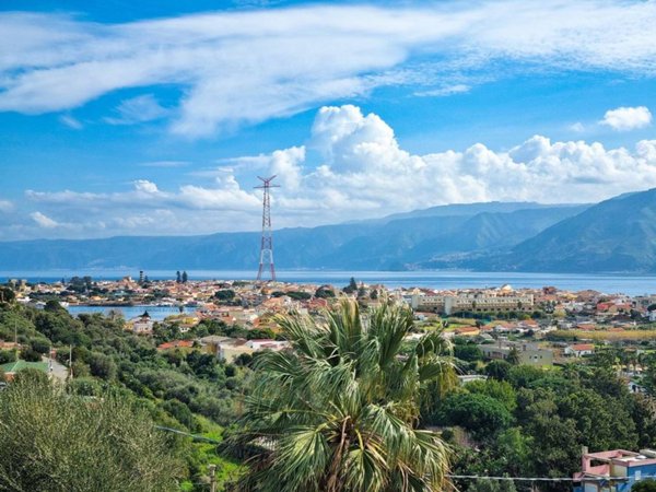 casa indipendente in vendita a Messina in zona Ganzirri