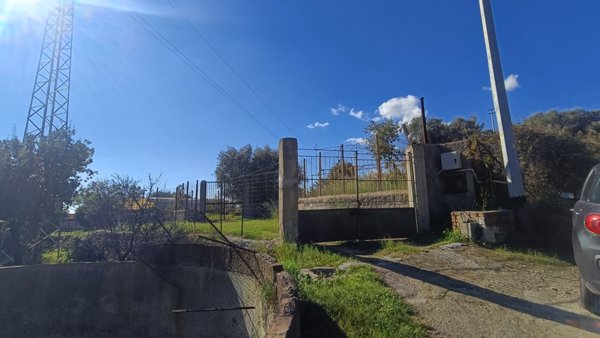 terreno agricolo in vendita a Messina in zona Giampilieri Superiore