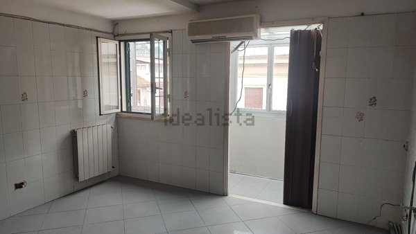 locale di sgombero in vendita a Messina