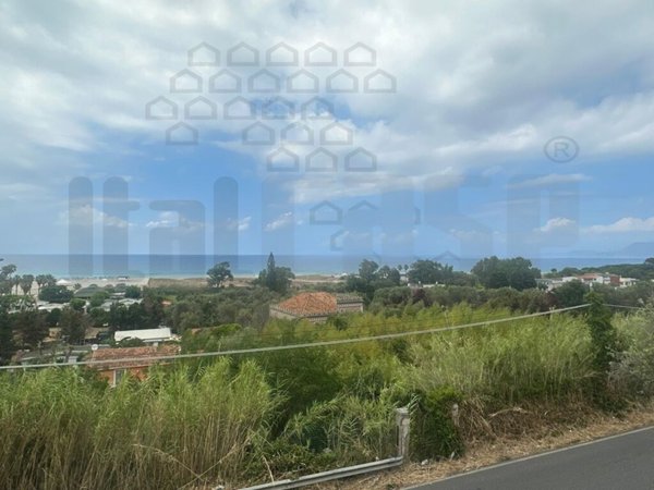 casa indipendente in vendita a Messina in zona Mortelle