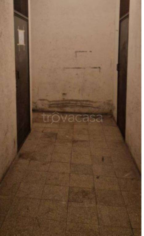 locale commerciale in vendita a Messina