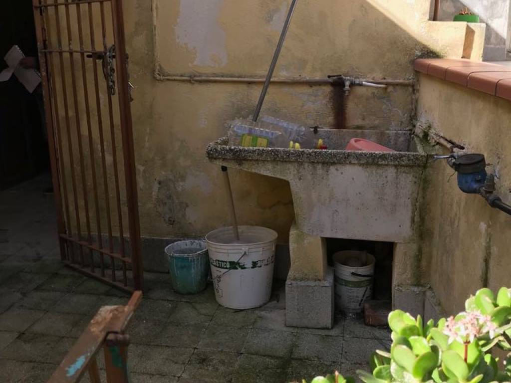 appartamento in vendita a Messina in zona Gazzi