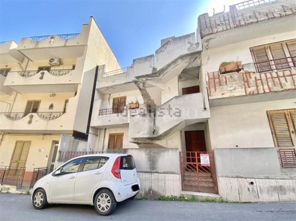 appartamento in vendita a Messina in zona Santa Margherita