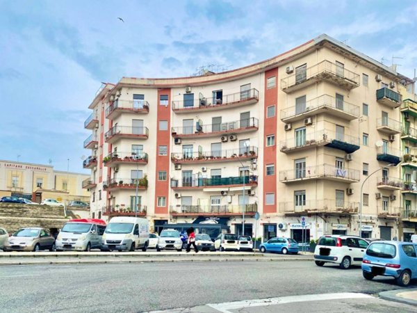 appartamento in vendita a Messina in zona Centro Storico