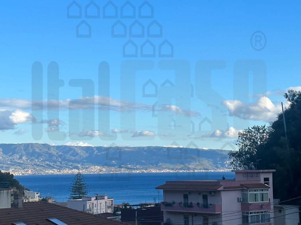 appartamento in vendita a Messina in zona Santa Margherita