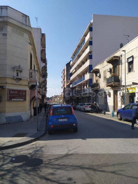negozio in vendita a Messina in zona Centro Storico