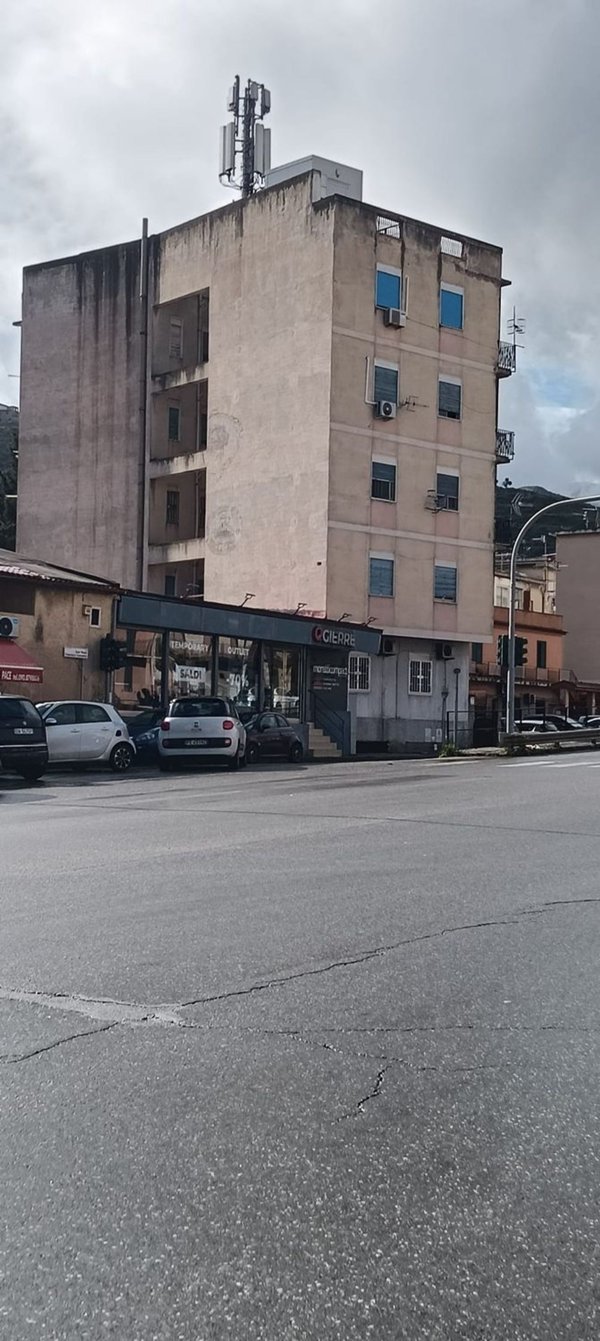 appartamento in vendita a Messina in zona Camaro
