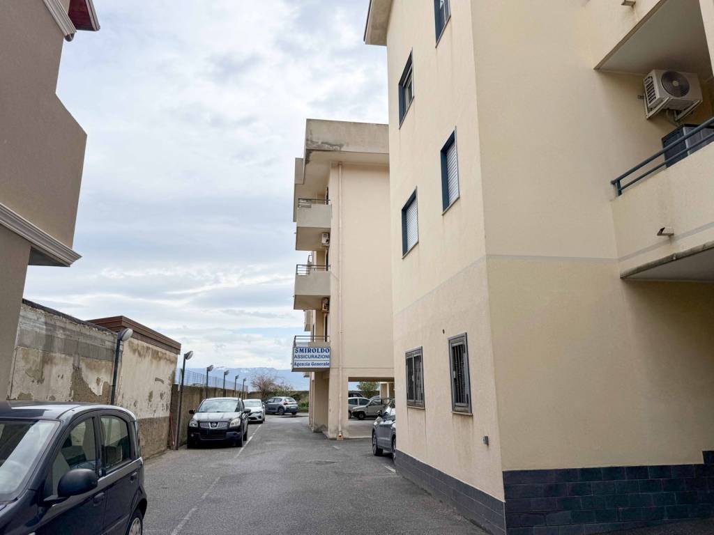 appartamento in vendita a Messina in zona Galati / Mili San Marco