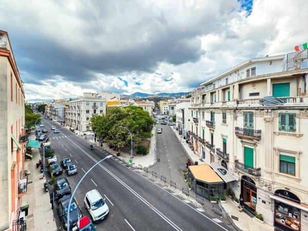 appartamento in vendita a Messina in zona Centro Storico