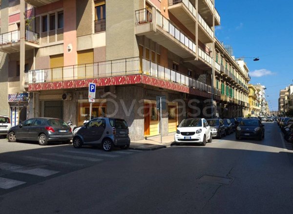 negozio in vendita a Messina