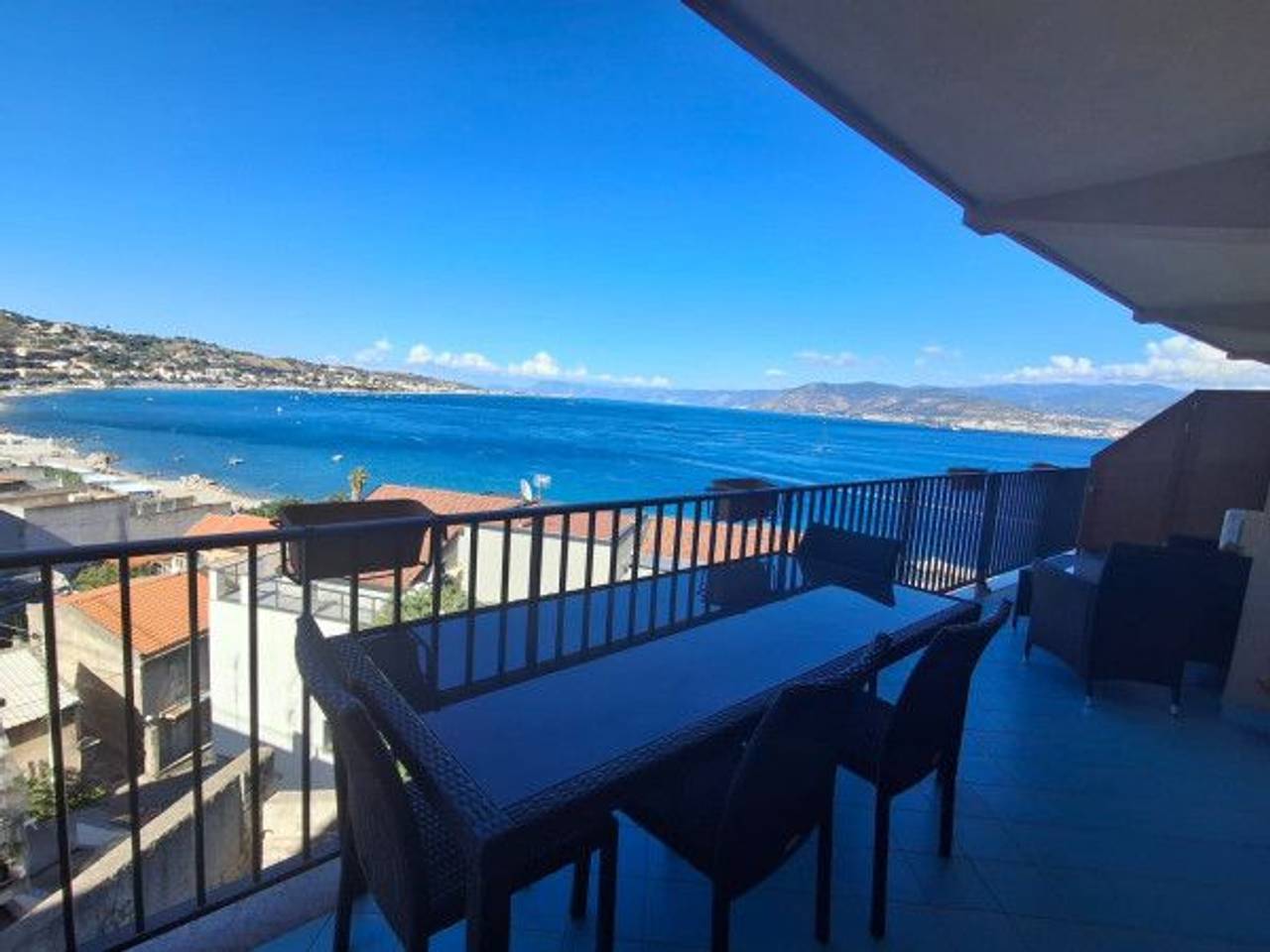 appartamento in vendita a Messina in zona Salice