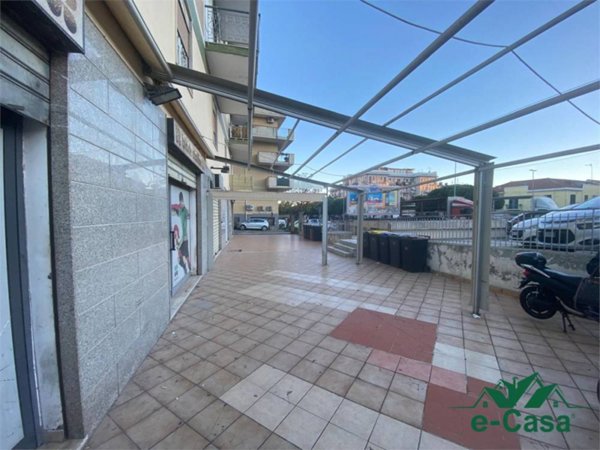 negozio in vendita a Messina