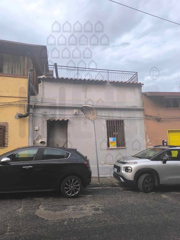 casa indipendente in vendita a Messina