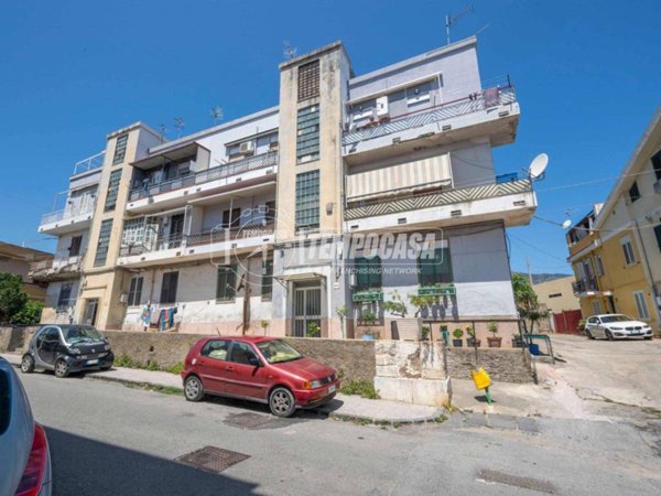 appartamento in vendita a Messina in zona Tremestieri