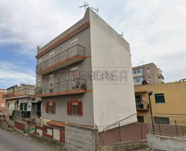 appartamento in vendita a Messina in zona Santa Lucia