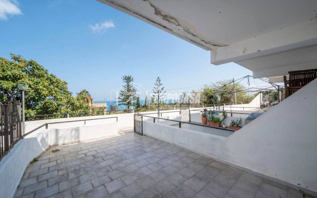 appartamento in vendita a Messina in zona Ganzirri