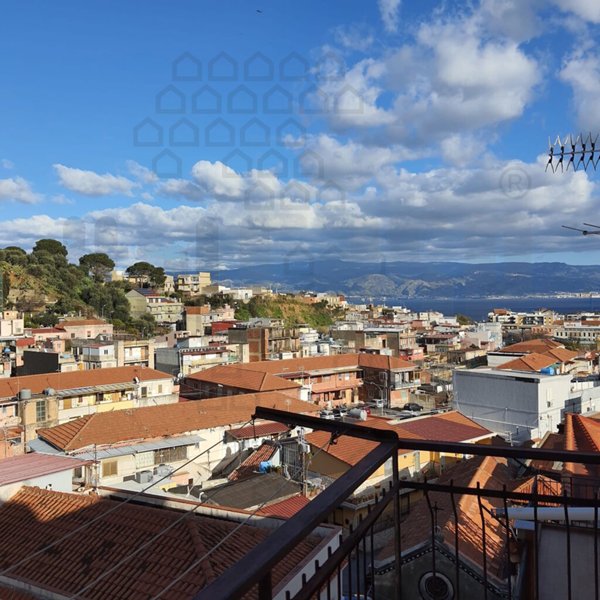 appartamento in vendita a Messina in zona Gazzi