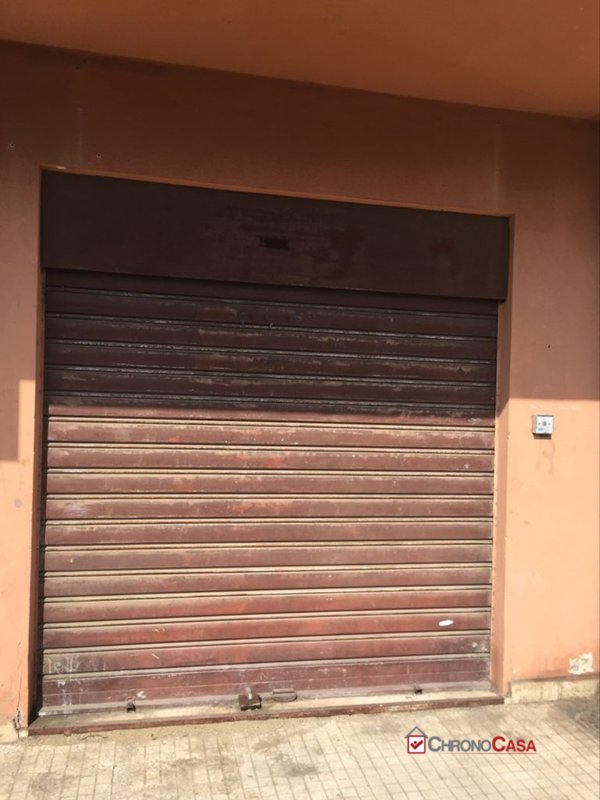 locale commerciale in vendita a Messina in zona Centro Storico