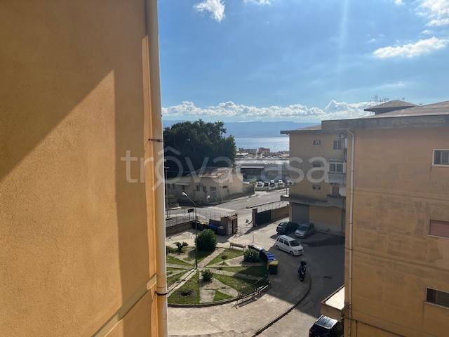 appartamento in vendita a Messina in zona Santa Lucia