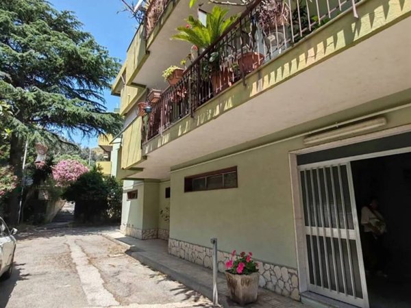 appartamento in vendita a Messina in zona Gazzi