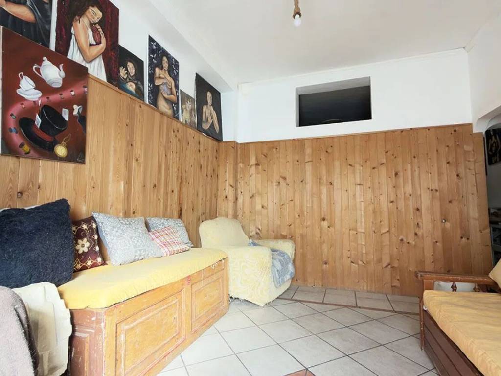 casa indipendente in vendita a Messina in zona Contesse