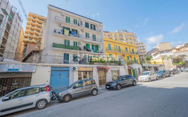 appartamento in vendita a Messina in zona Centro Storico