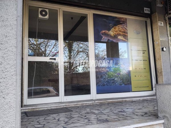 negozio in vendita a Messina in zona San Licandro