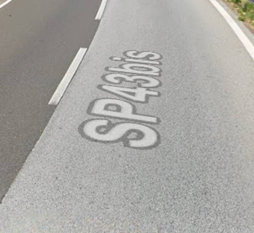 locale commerciale in vendita a Messina