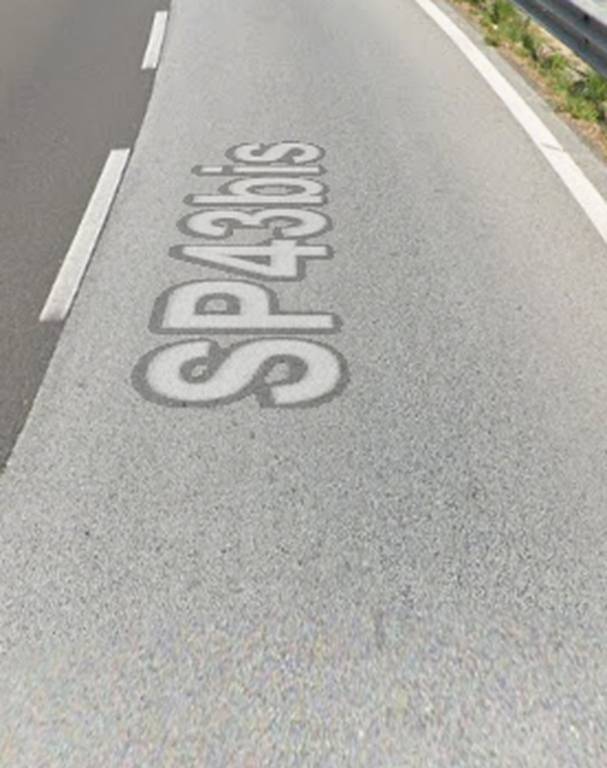 locale commerciale in vendita a Messina