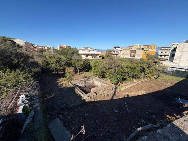 terreno agricolo in vendita a Messina in zona Santa Margherita