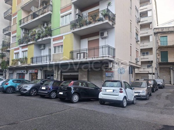 locale commerciale in vendita a Messina