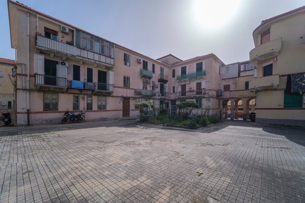 appartamento in vendita a Messina in zona Centro Storico