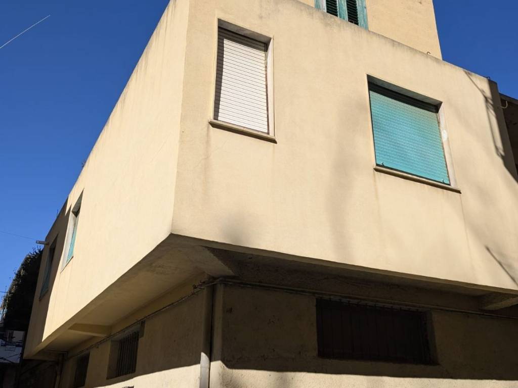 intera palazzina in vendita a Messina
