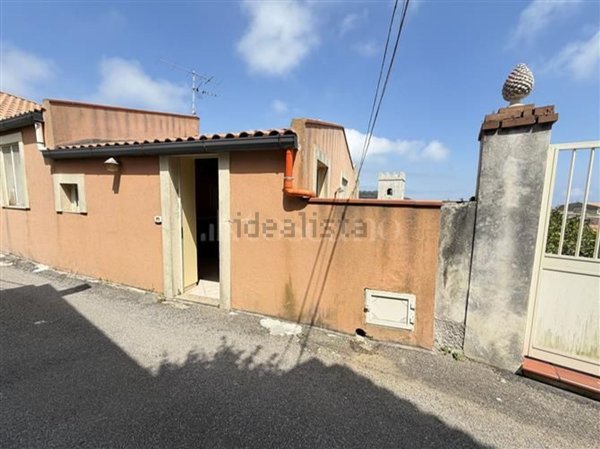 casa indipendente in vendita a Messina